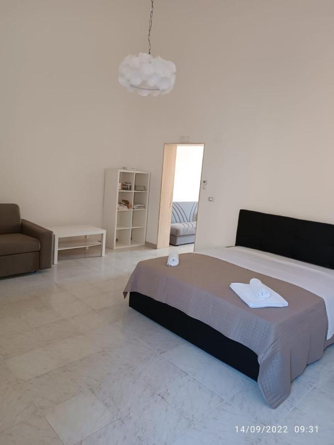 טריג'אנו Di Fronzo Guest House T מראה חיצוני תמונה