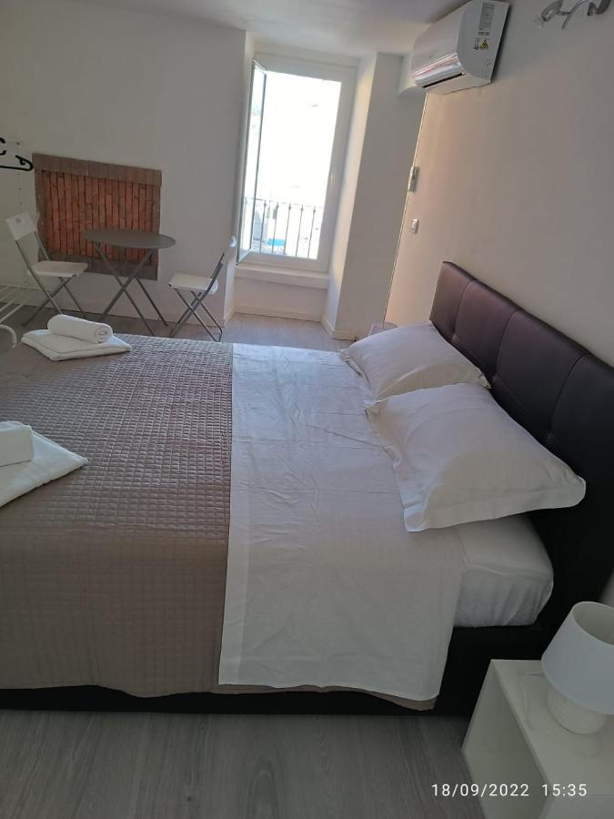 טריג'אנו Di Fronzo Guest House T מראה חיצוני תמונה