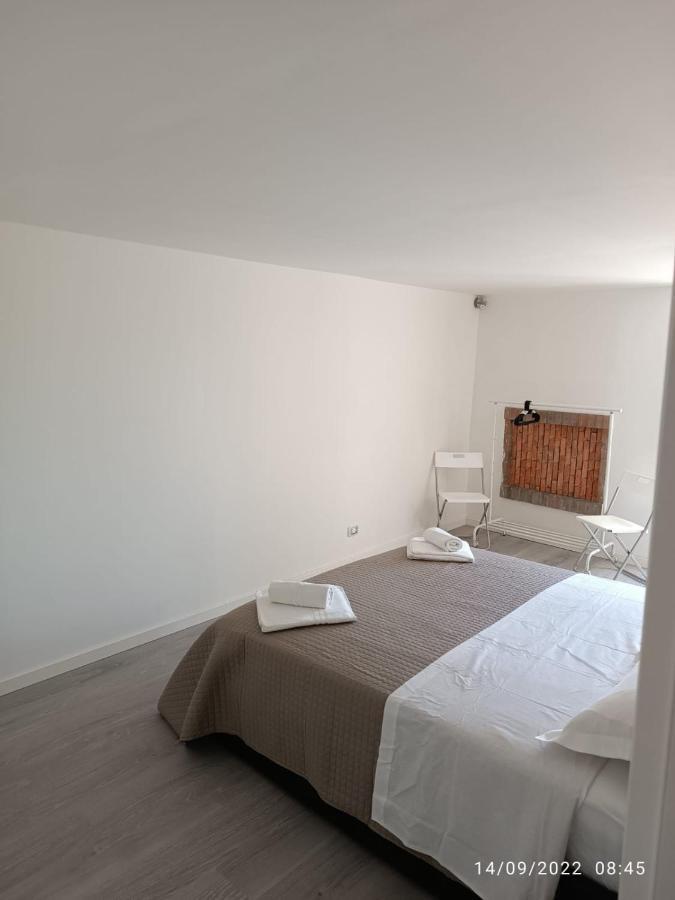 טריג'אנו Di Fronzo Guest House T מראה חיצוני תמונה
